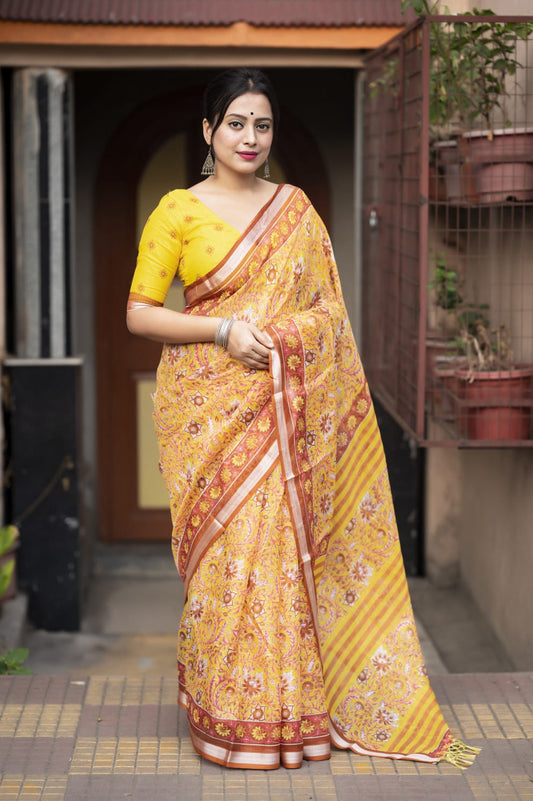 Soft Kota Doria Saree with Zari Pattu Border & Tassel-Embellished Pallu